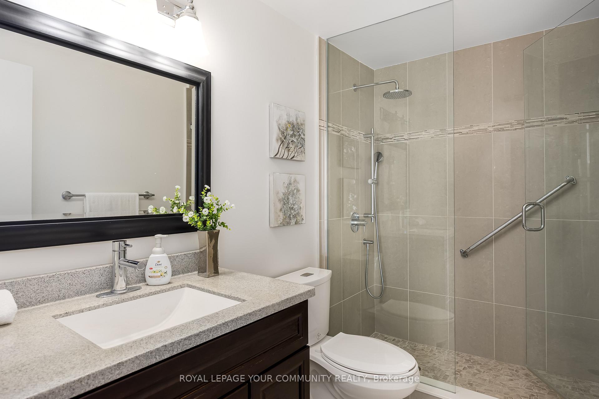Photo 23 of 76 Knightsbridge Way, Markham, Markham Village — HOMEH