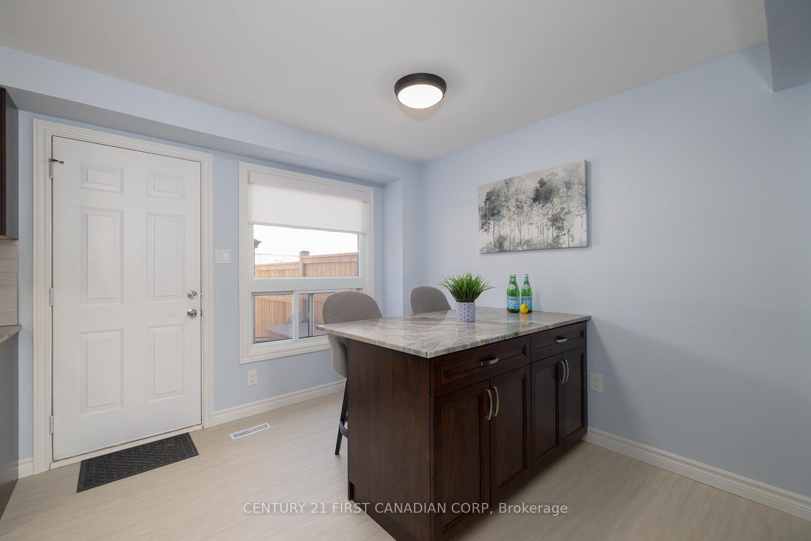 Photo 6 of Unit 82, 40 Tiffany Drive, London, East I — HOMEH
