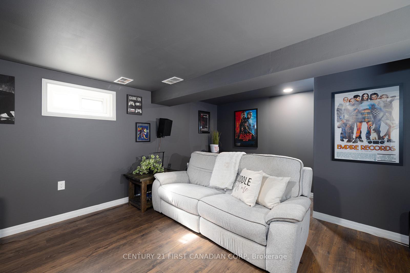 Photo 21 of Unit 82, 40 Tiffany Drive, London, East I — HOMEH
