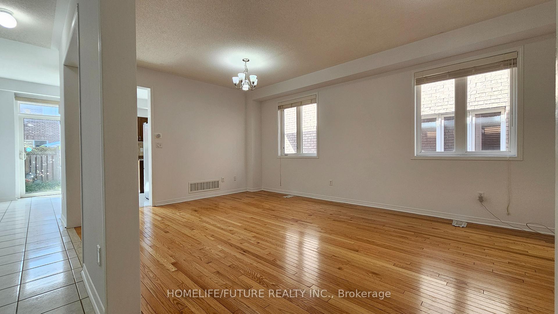 Photo 11 of Unit Main & 2 Flr, 107 Jack Monkman Crescent, Markham, Cedarwood — HOMEH