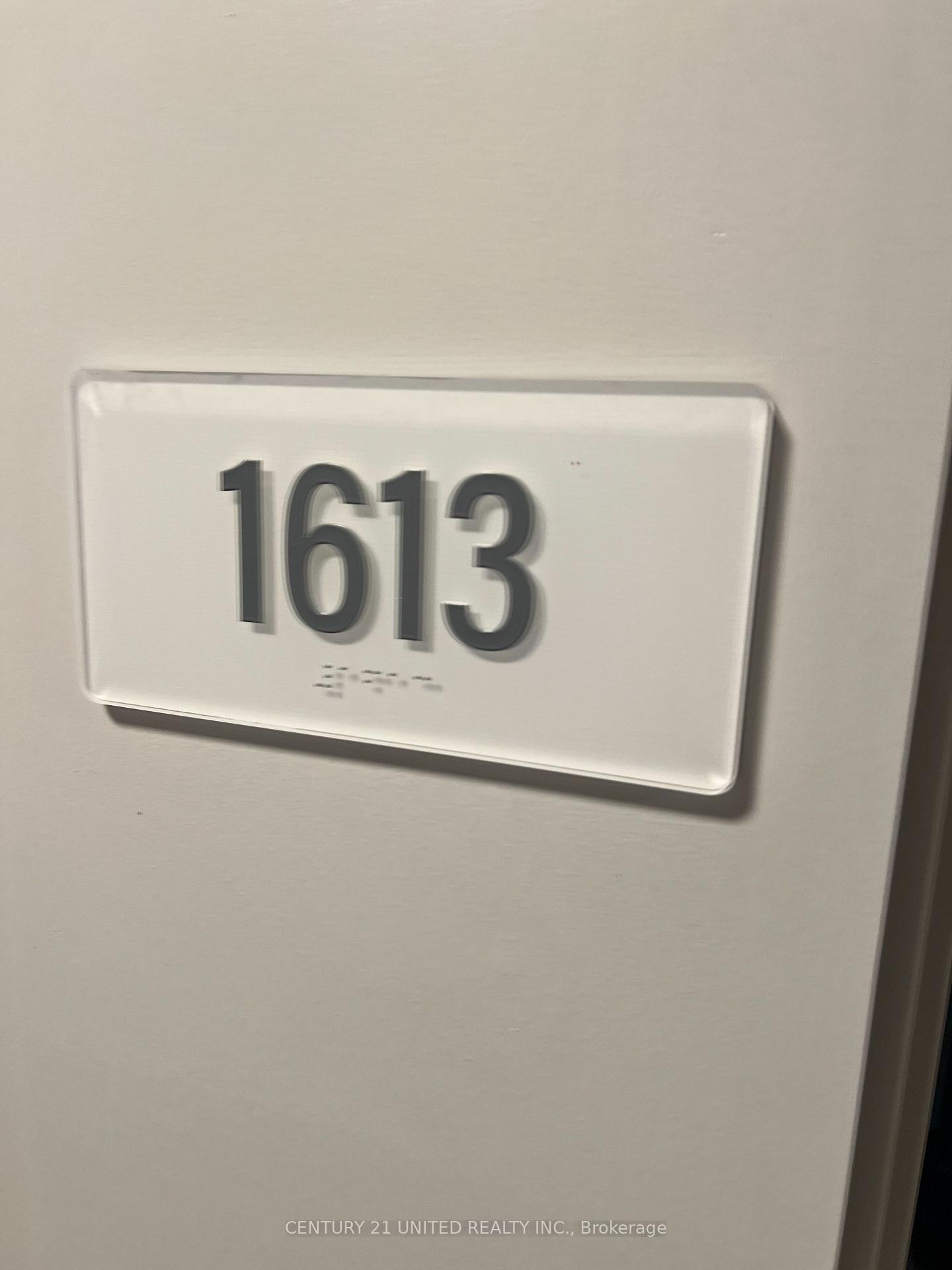 Photo 6 of Unit 1613, 80 Bond Street E, Oshawa, Central — HOMEH