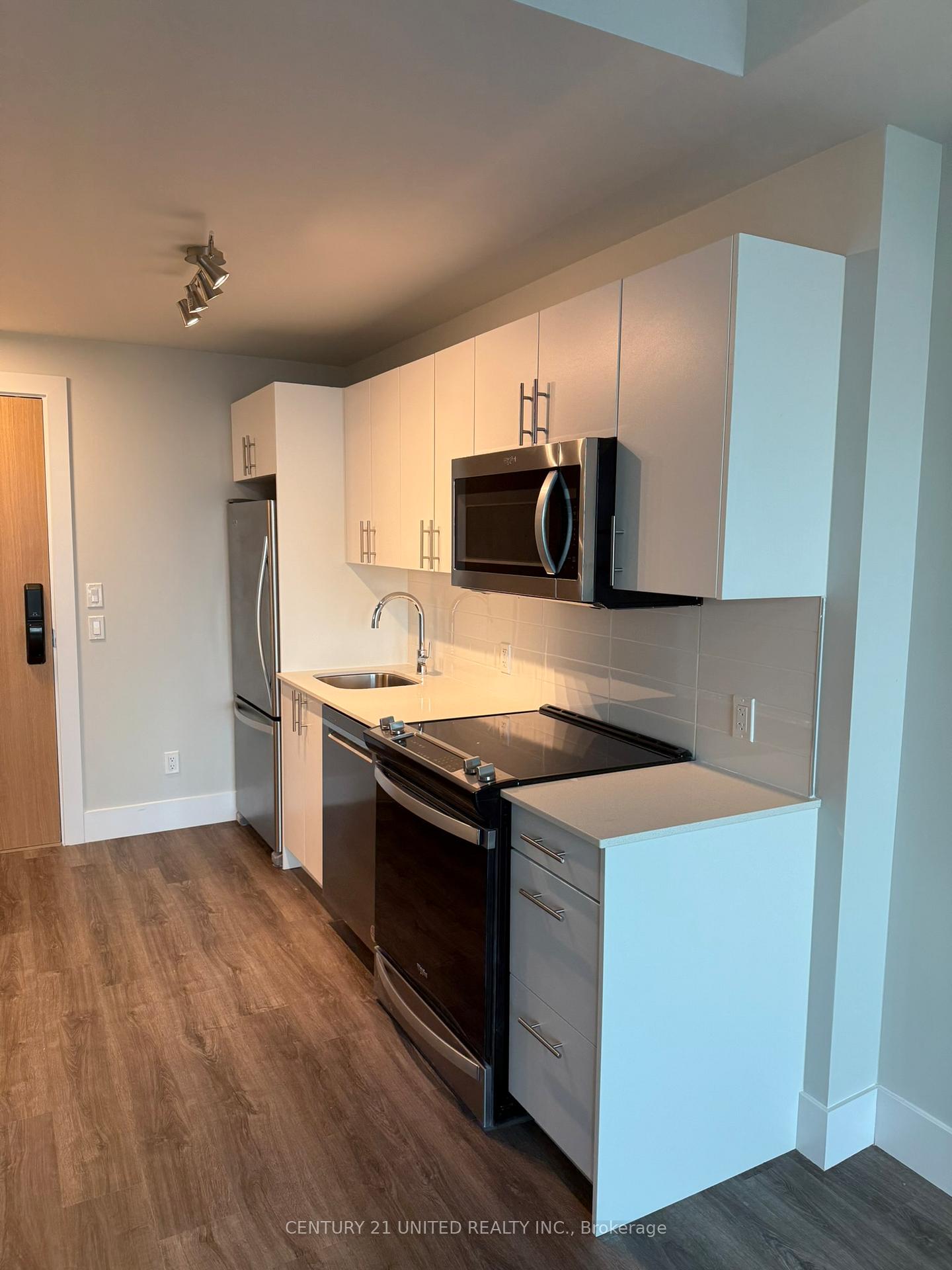 Photo 10 of Unit 1606, 80 Bond Street E, Oshawa, Central — HOMEH