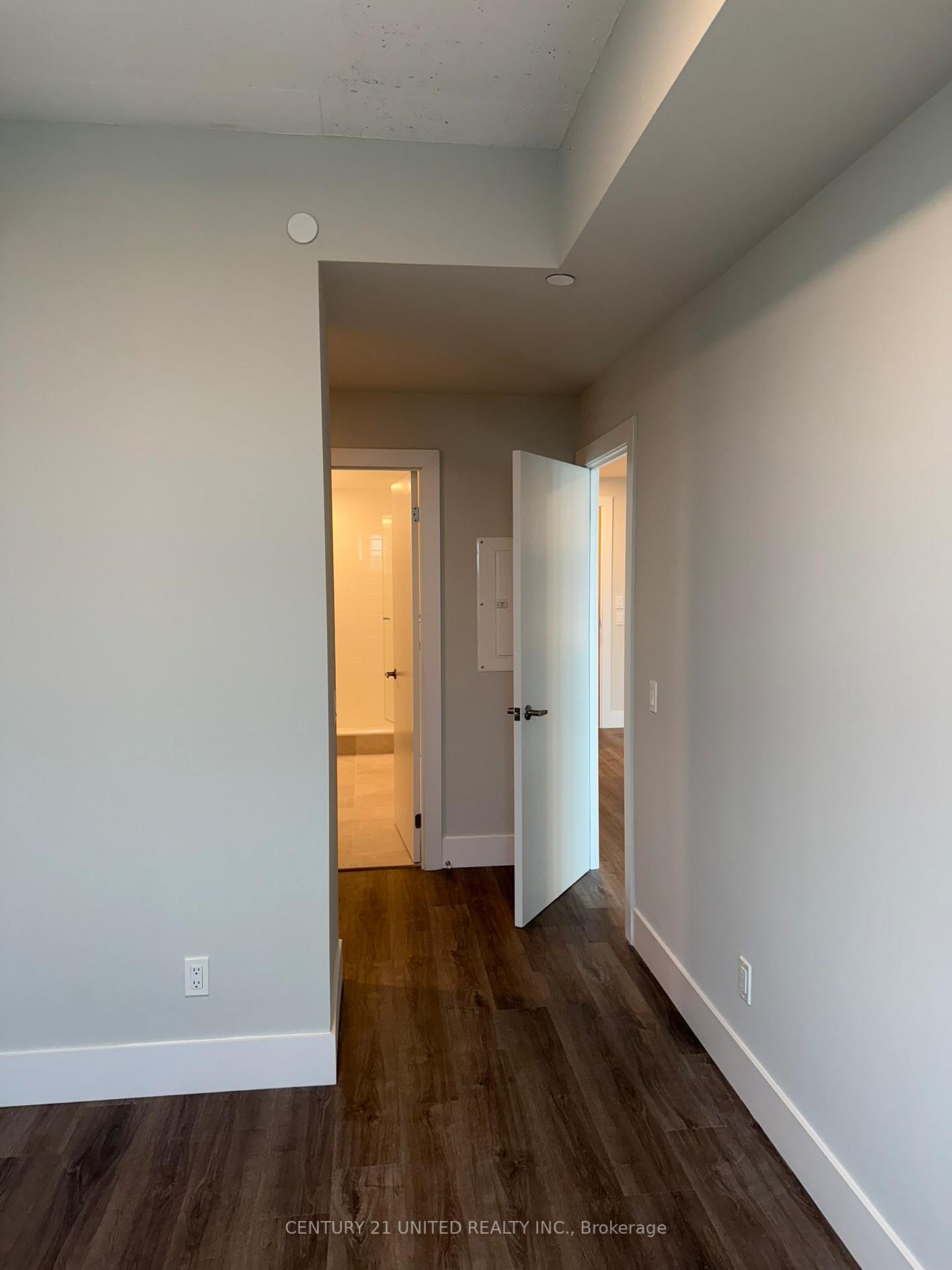 Photo 12 of Unit 1606, 80 Bond Street E, Oshawa, Central — HOMEH