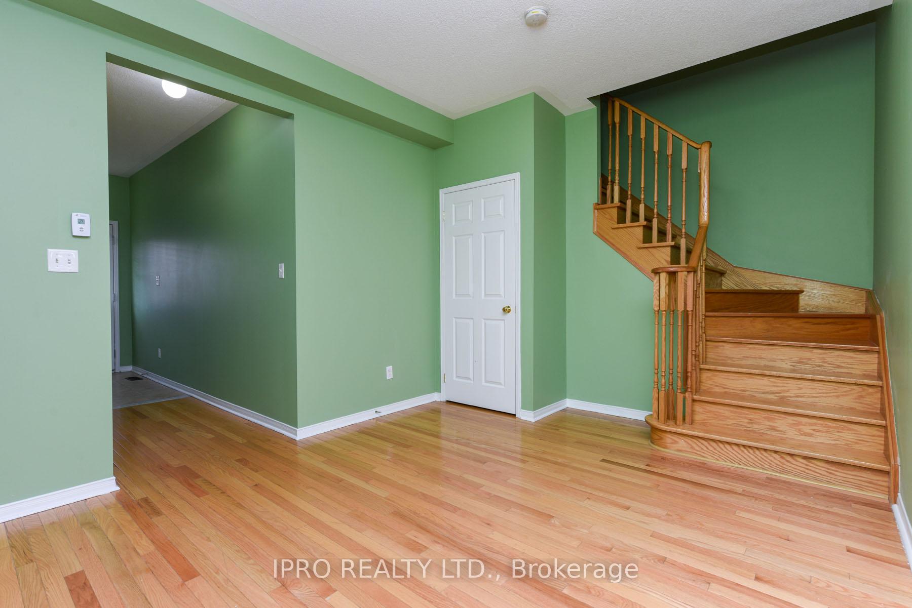 Photo 15 of Unit Mn&2nd, 209 Checkerberry Crescent, Brampton, Sandringham-Wellington — HOMEH