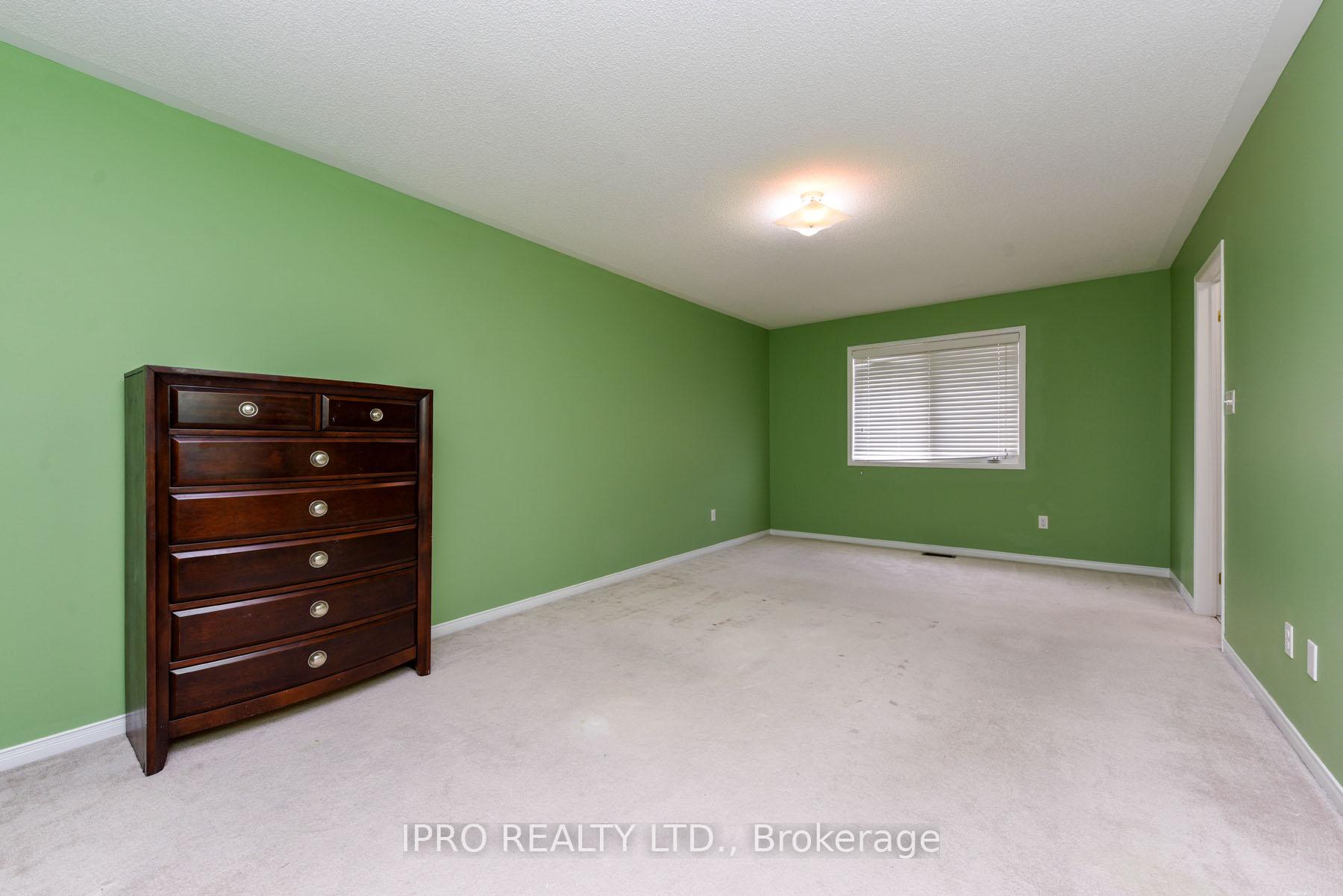 Photo 40 of Unit Mn&2nd, 209 Checkerberry Crescent, Brampton, Sandringham-Wellington — HOMEH