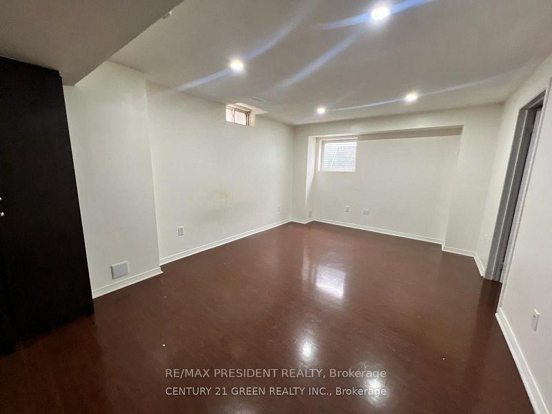 Photo 9 of Unit Bsmt, 190 Brisdale Drive, Brampton, Fletcher's Meadow — HOMEH