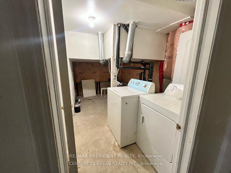 Photo 7 of Unit Bsmt, 190 Brisdale Drive, Brampton, Fletcher's Meadow — HOMEH