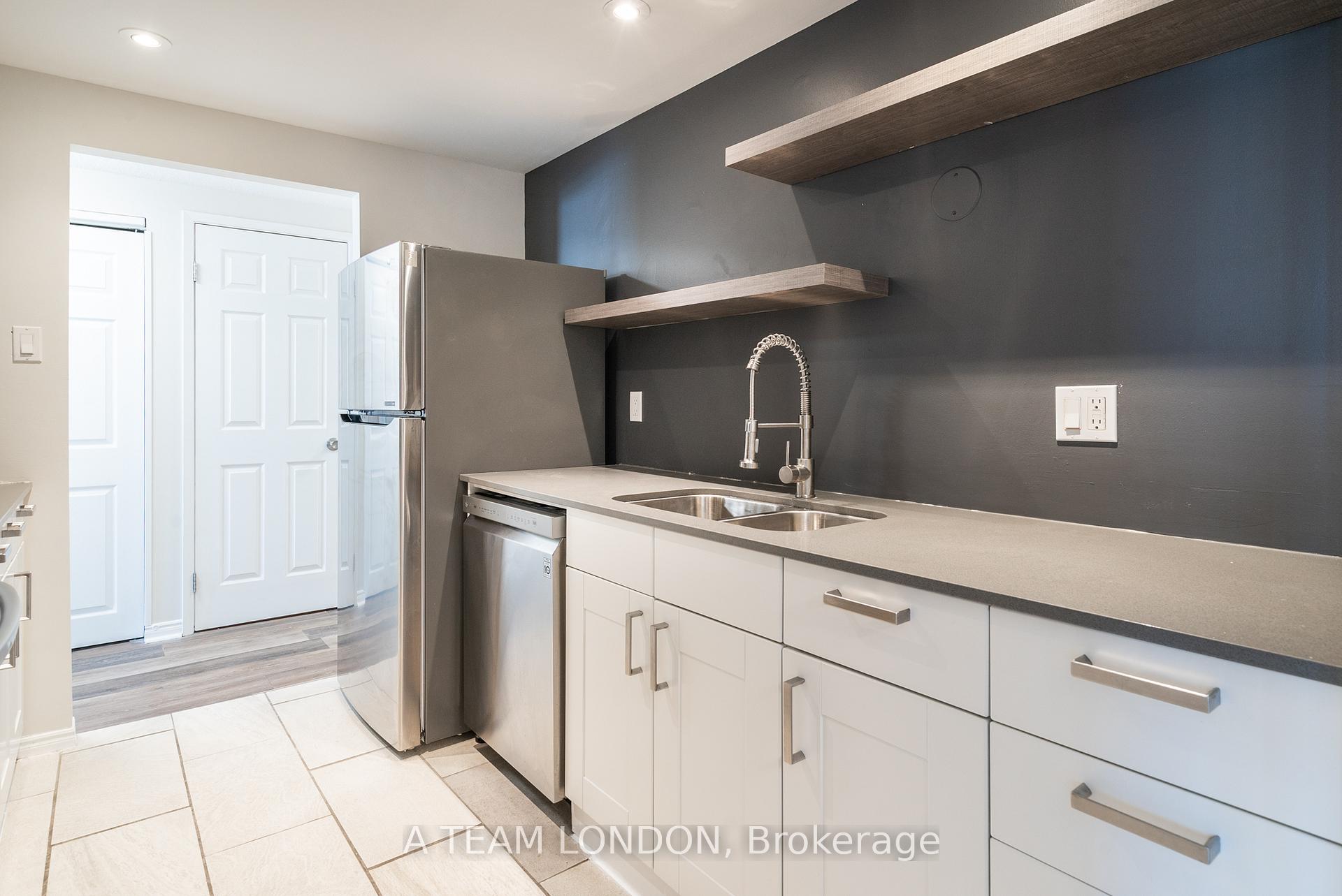 Photo 9 of Unit 503, 155 Kent Street, London, East F — HOMEH