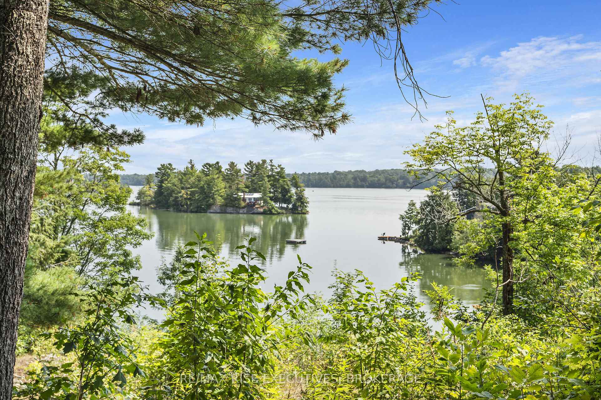 Photo 22 of 1326 Ridge Lane, Frontenac, Frontenac South — HOMEH