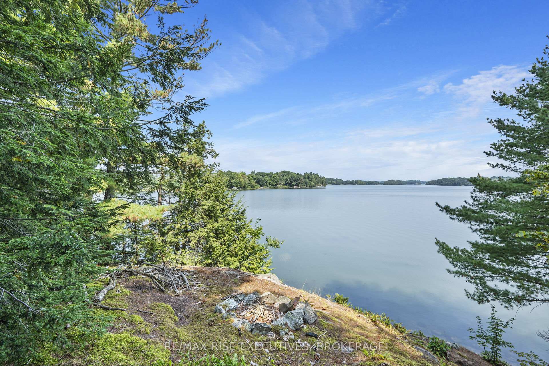 Photo 25 of 1326 Ridge Lane, Frontenac, Frontenac South — HOMEH