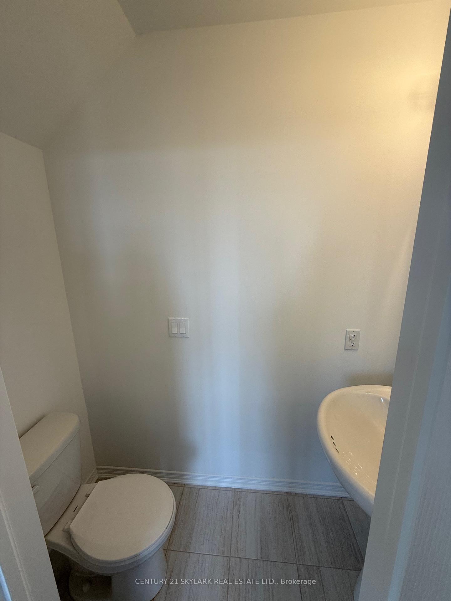 Photo 8 of Unit 39, 4370 Ebenezer Road N, Brampton, Bram East — HOMEH