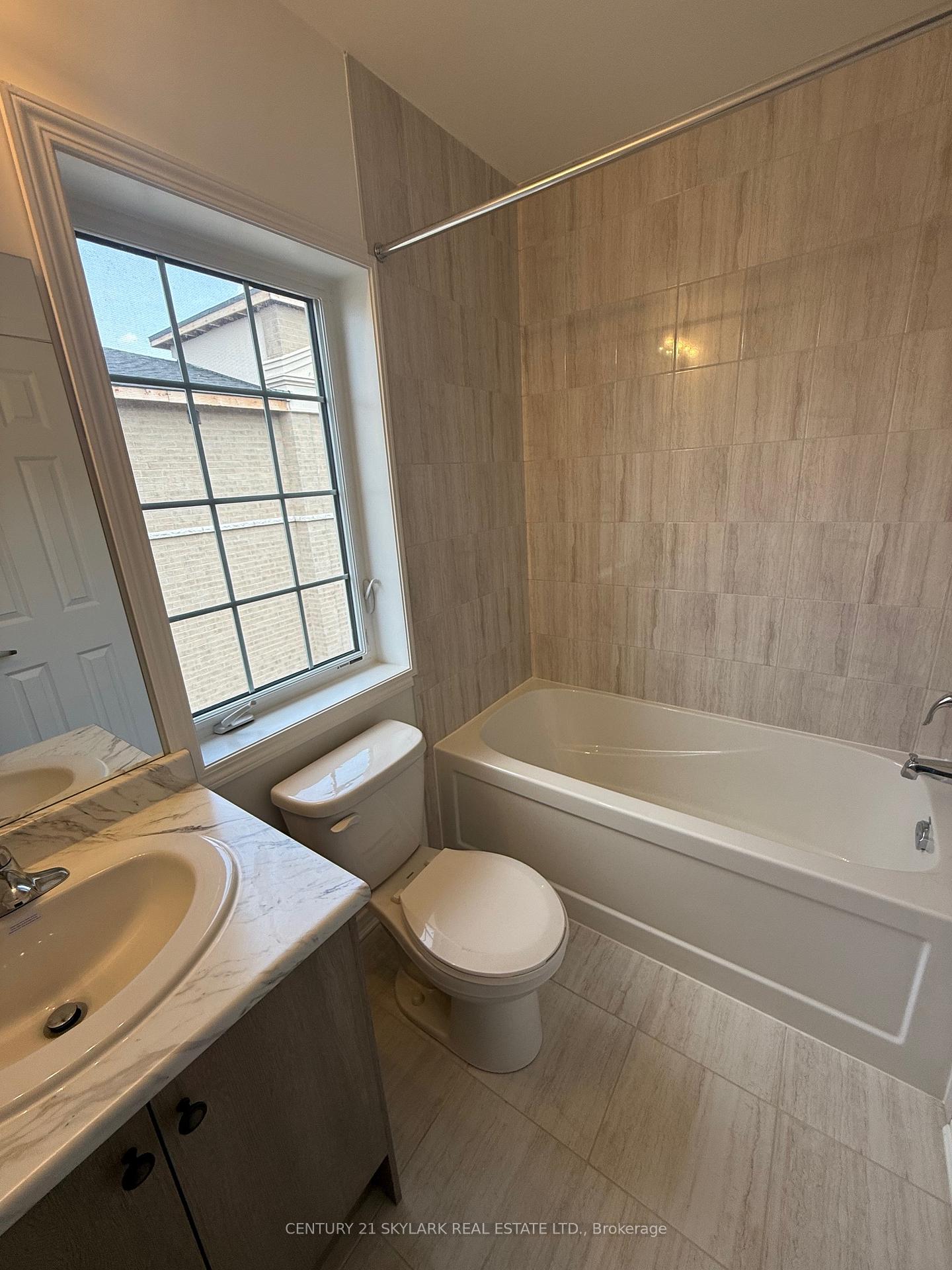 Photo 10 of Unit 39, 4370 Ebenezer Road N, Brampton, Bram East — HOMEH