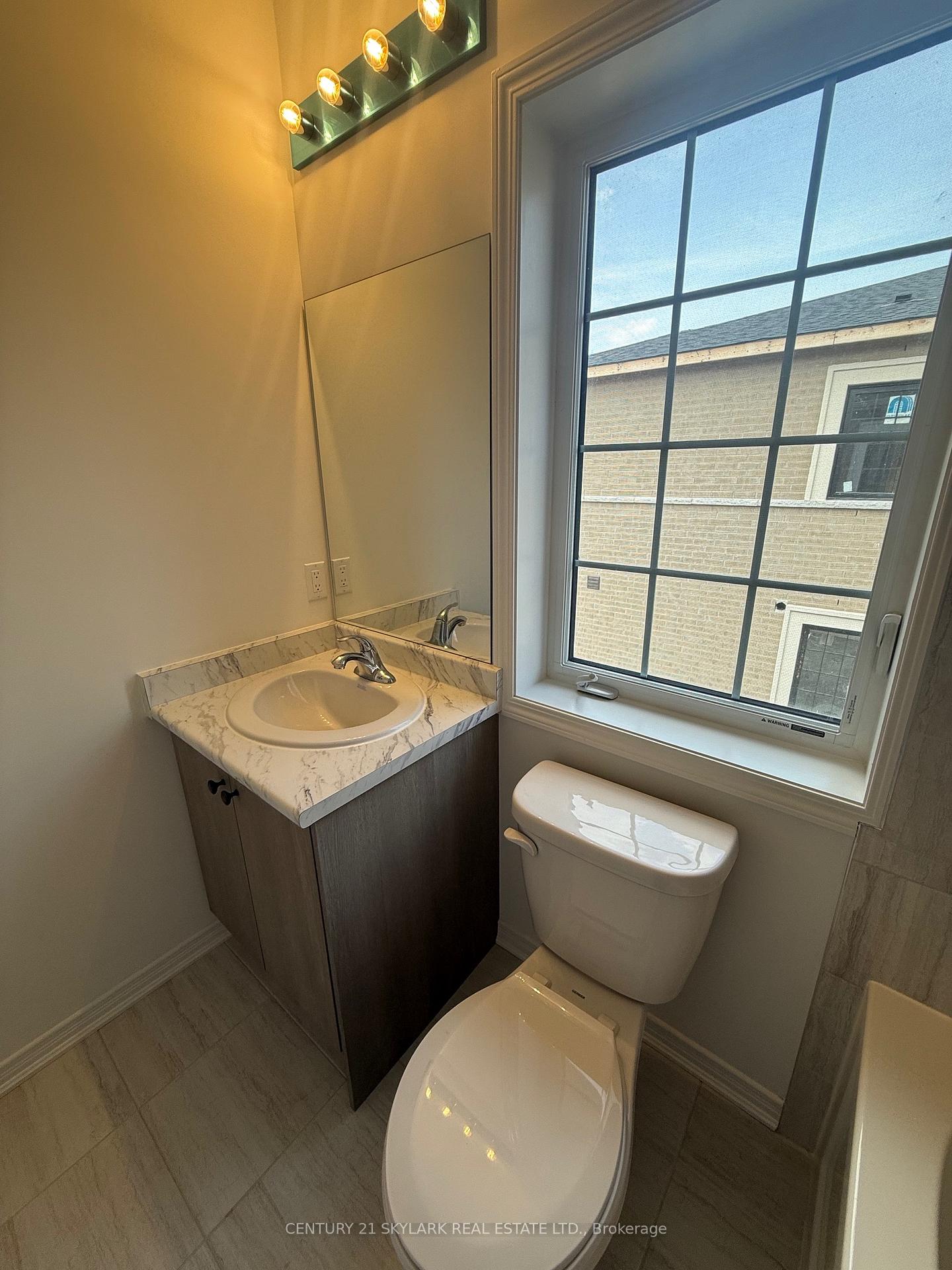 Photo 6 of Unit 39, 4370 Ebenezer Road N, Brampton, Bram East — HOMEH