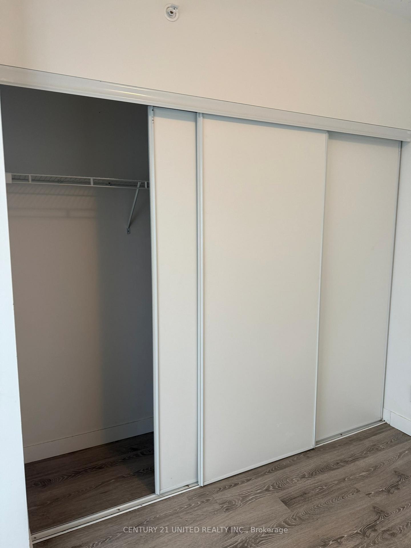Photo 7 of Unit 301, 100 Bond Street E, Oshawa, Central — HOMEH