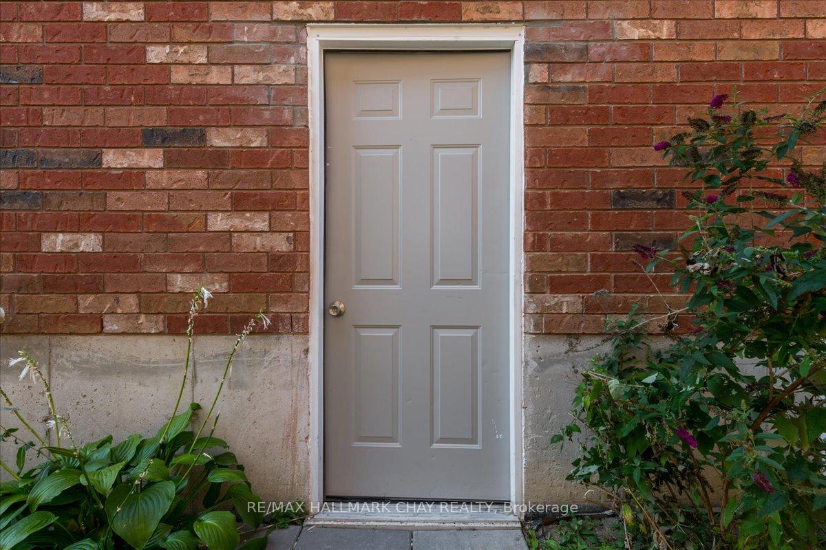 Photo 13 of Unit BASEMEN, 1394 Rankin Way, Innisfil, Alcona — HOMEH