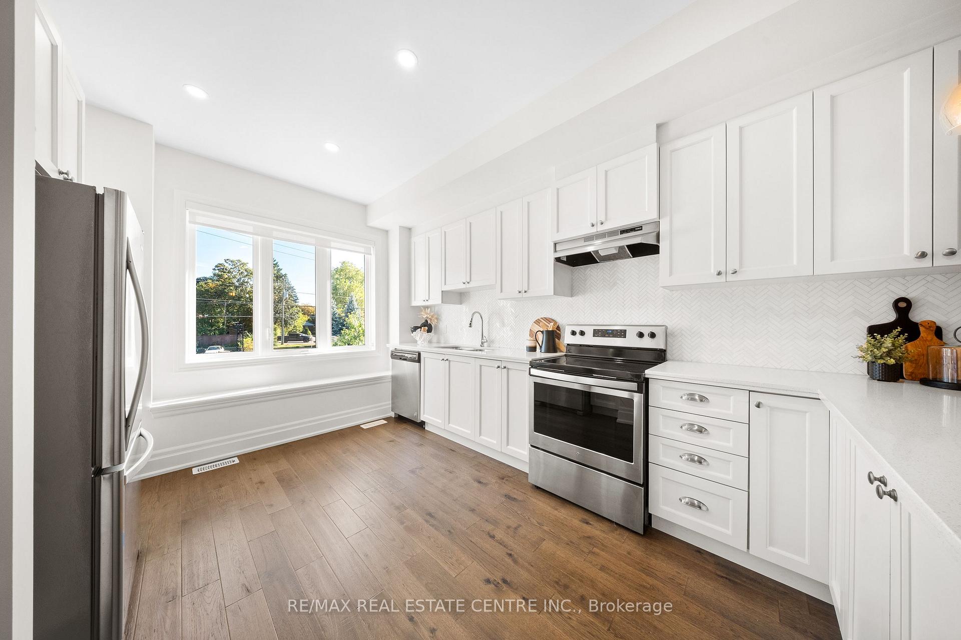 Photo 31 of Unit 7, 111 Wilson Street E, Hamilton, Ancaster — HOMEH
