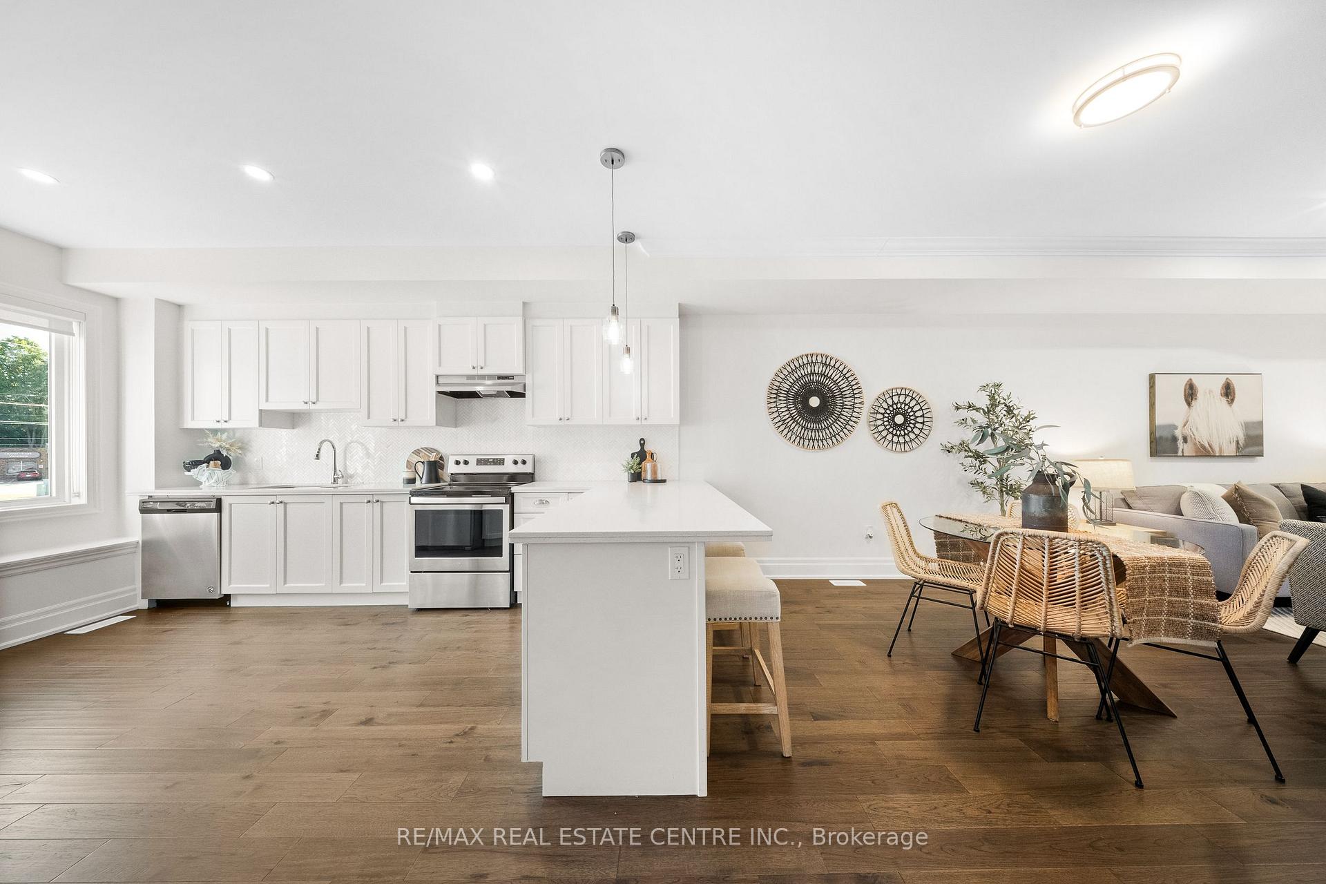 Photo 27 of Unit 7, 111 Wilson Street E, Hamilton, Ancaster — HOMEH