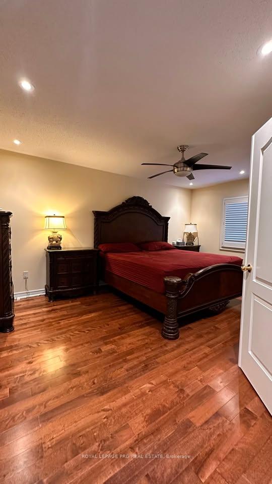 Photo 6 of Unit Upper Floor, 33 Crystal Glen Crescent, Brampton, Credit Valley — HOMEH