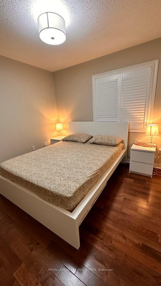 Photo 12 of Unit Upper Floor, 33 Crystal Glen Crescent, Brampton, Credit Valley — HOMEH