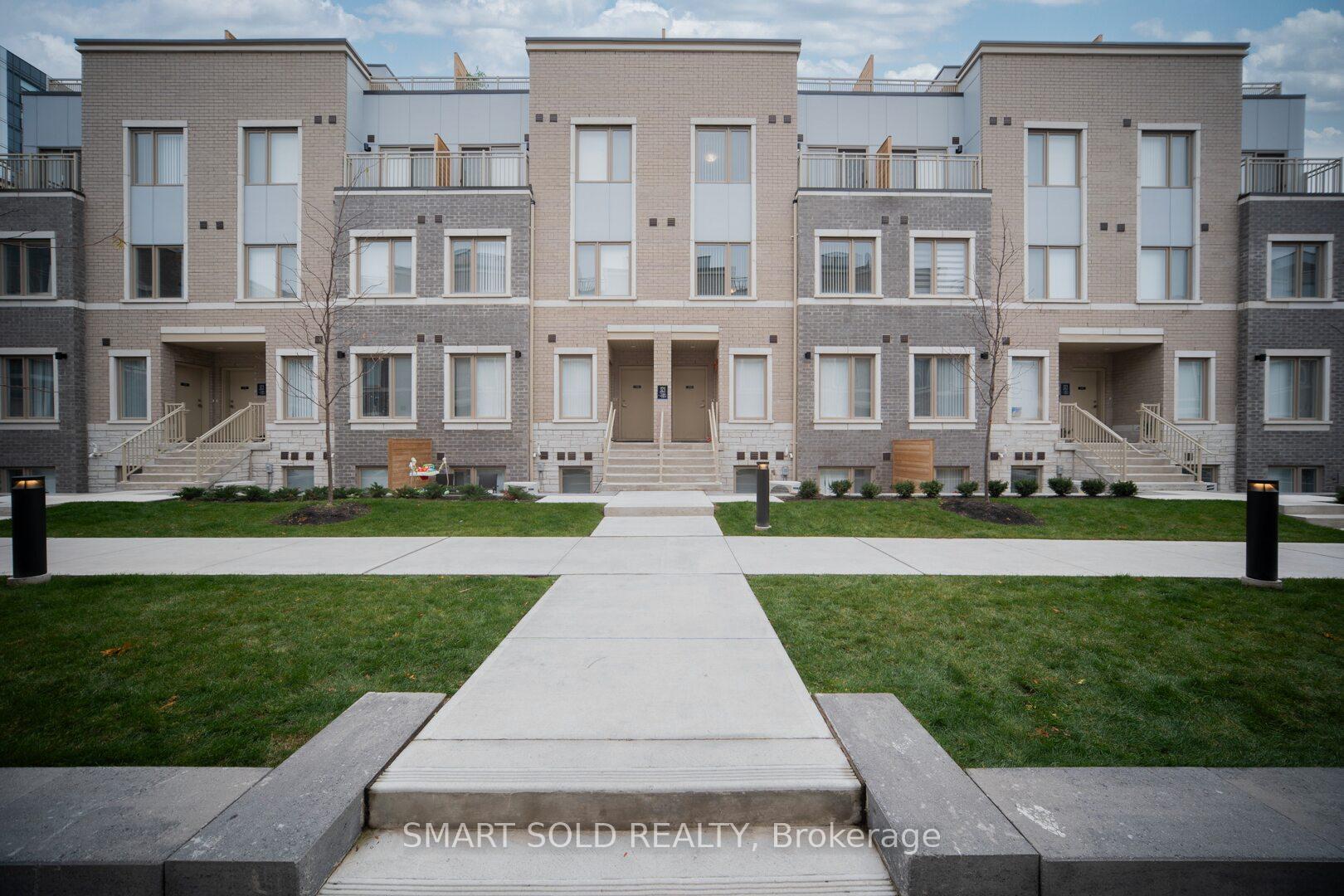 Front of Unit 239, 121 Honeycrisp Crescent