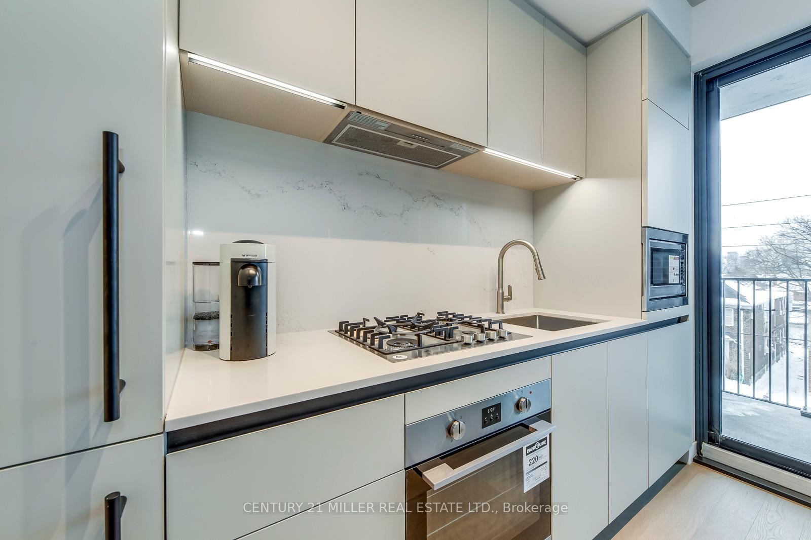 Photo 5 of Unit 307, 1720 Bayview Avenue, Toronto, Mount Pleasant East — HOMEH