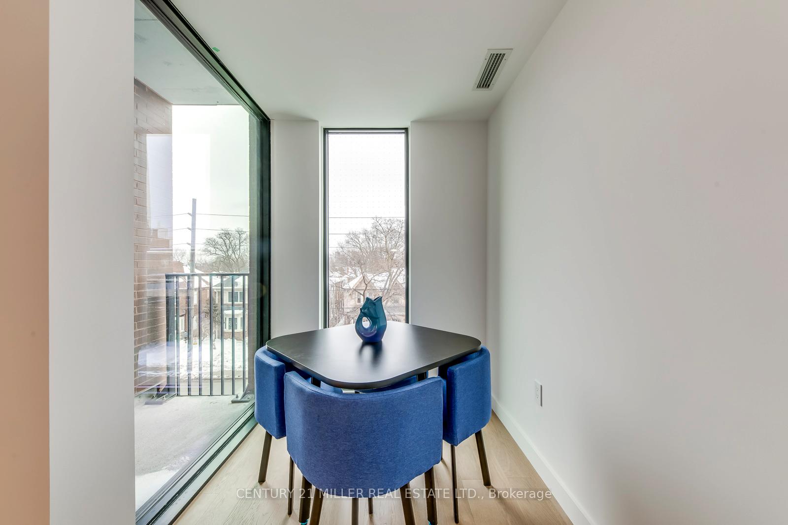 Photo 13 of Unit 307, 1720 Bayview Avenue, Toronto, Mount Pleasant East — HOMEH