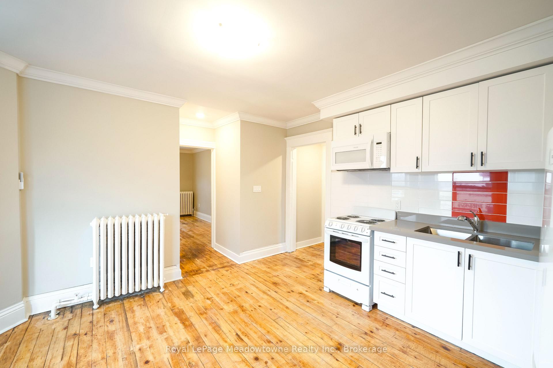 Photo 10 of Unit 2, 358 Main Street E, Milton, Old Milton — HOMEH