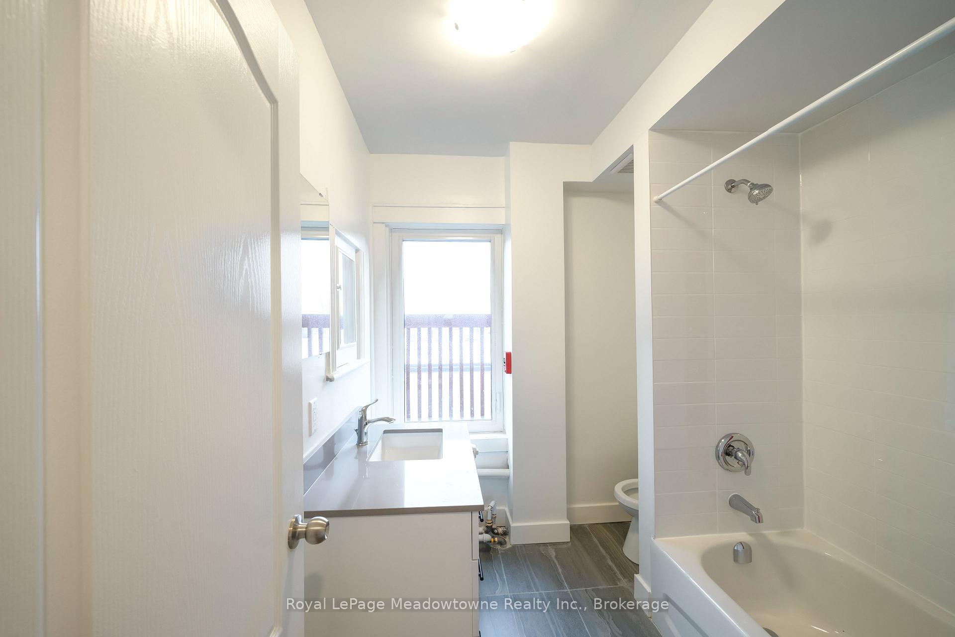 Photo 5 of Unit 2, 358 Main Street E, Milton, Old Milton — HOMEH