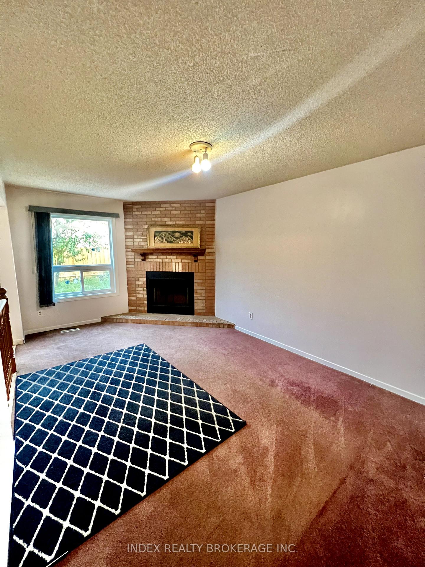 Photo 19 of 98 Torrance Wood, Brampton, Fletcher's West — HOMEH