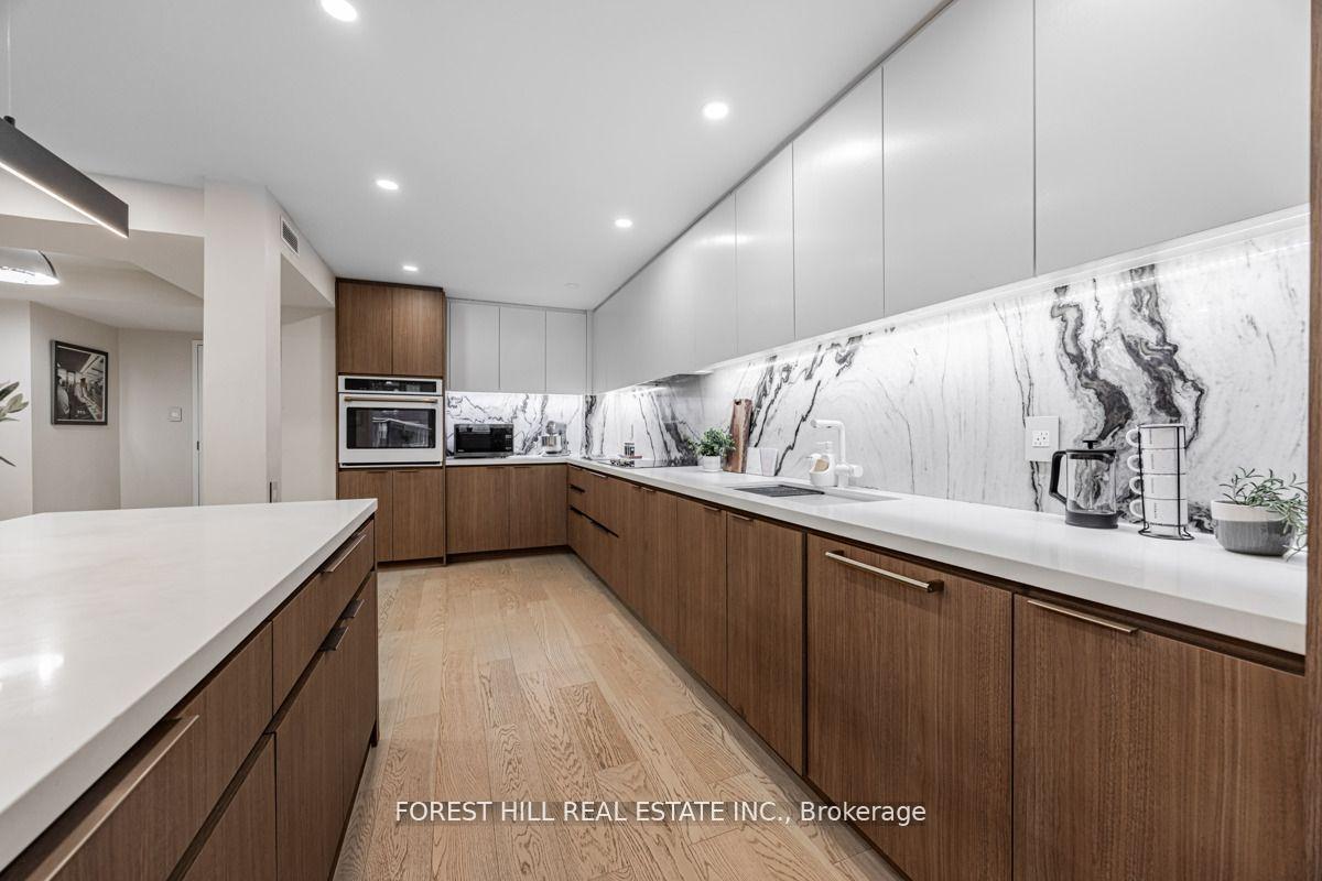 Photo 5 of Unit 201, 900 Yonge Street, Toronto, The Annex — HOMEH