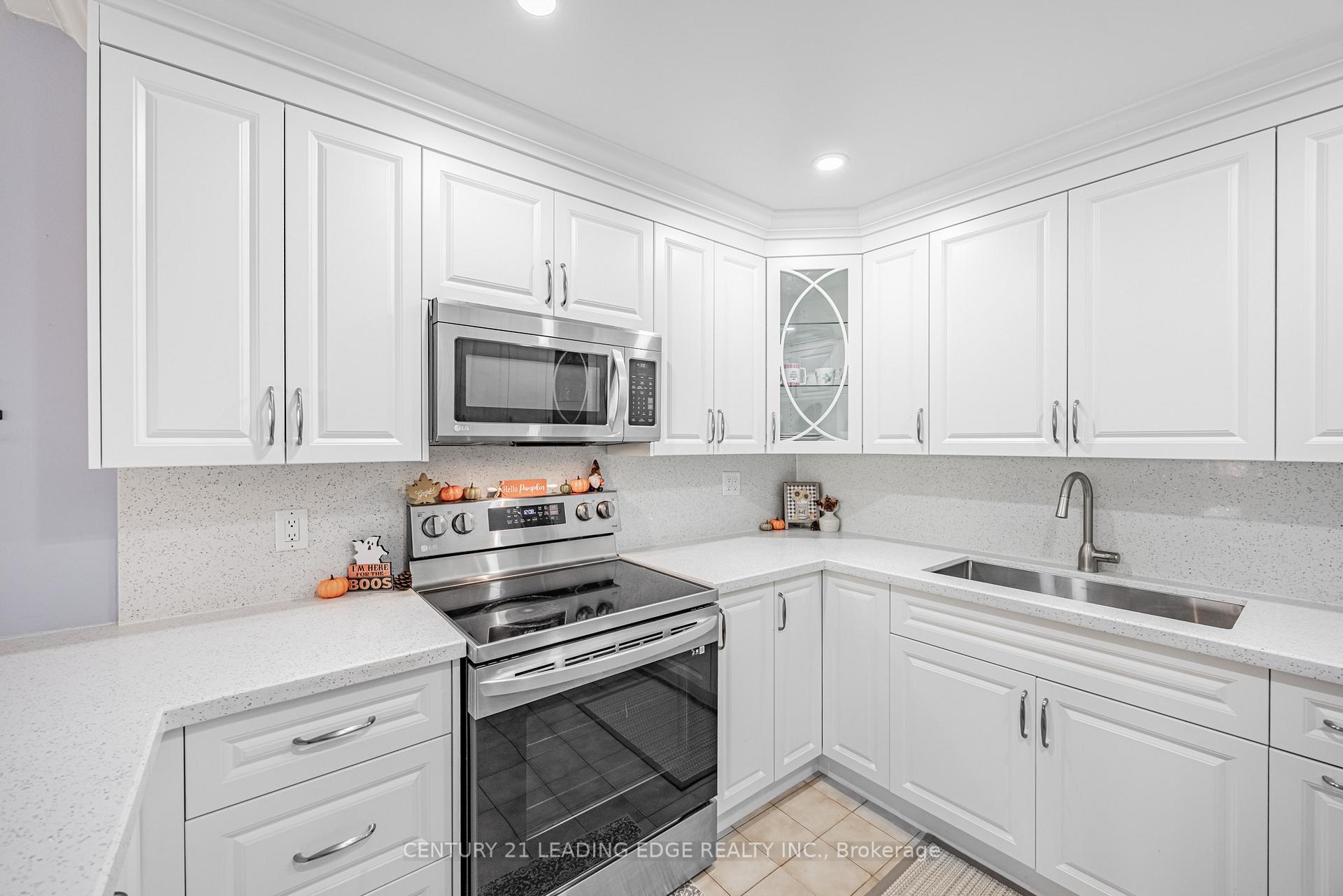 Photo 1 of Unit 401, 310 Mill Street S, Brampton, Brampton South — HOMEH