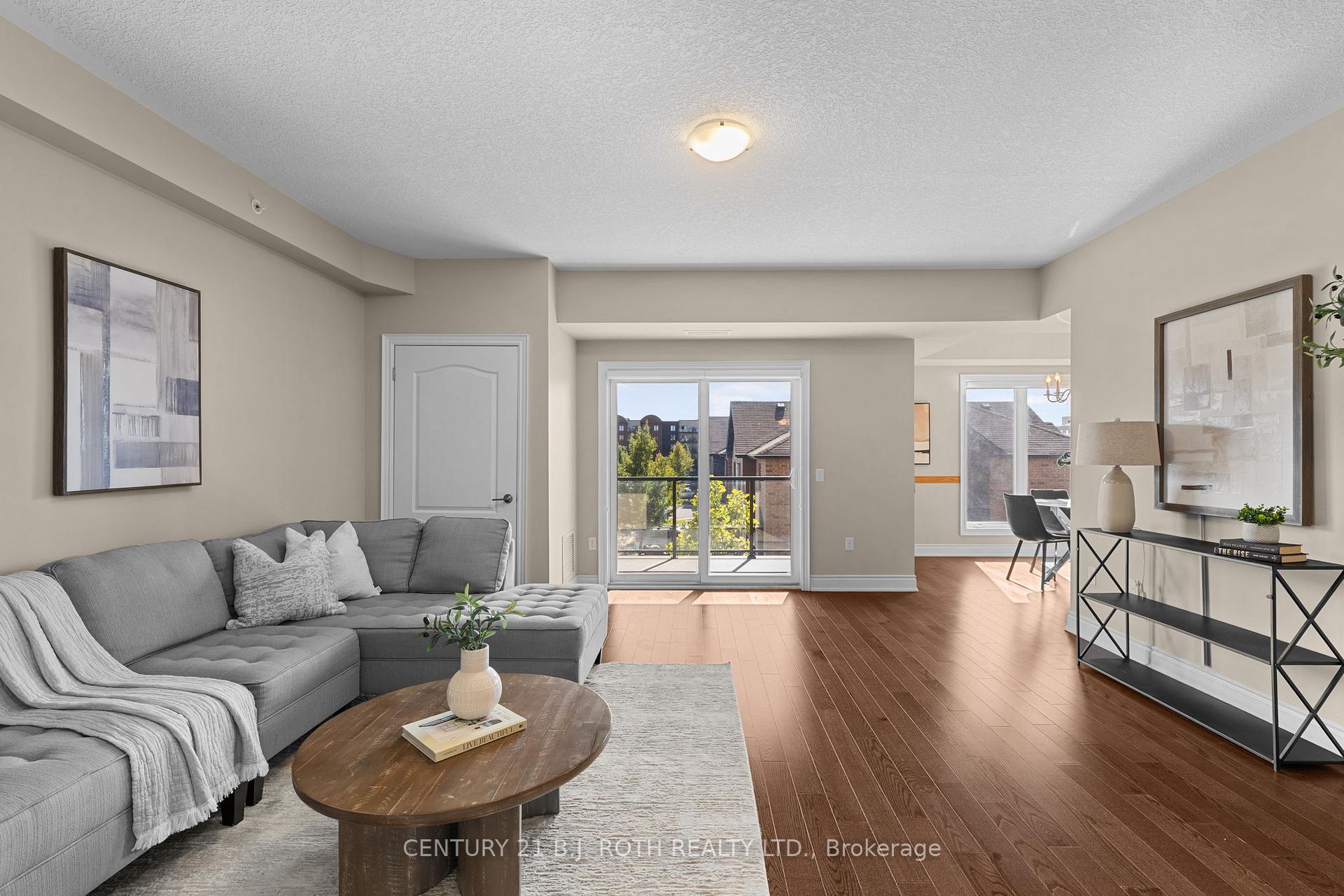 Photo 3 of Unit 218, 720 Yonge Street, Barrie, Painswick South — HOMEH