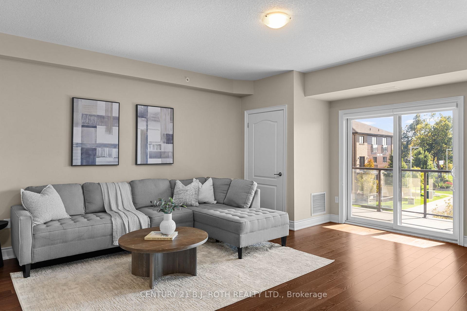 Photo 12 of Unit 218, 720 Yonge Street, Barrie, Painswick South — HOMEH