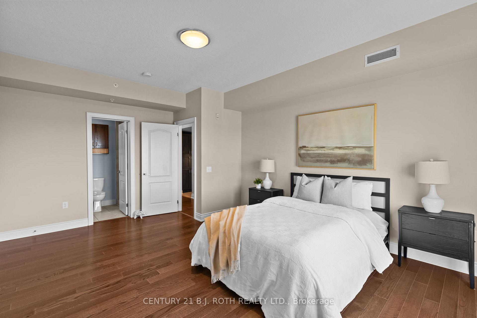 Photo 15 of Unit 218, 720 Yonge Street, Barrie, Painswick South — HOMEH