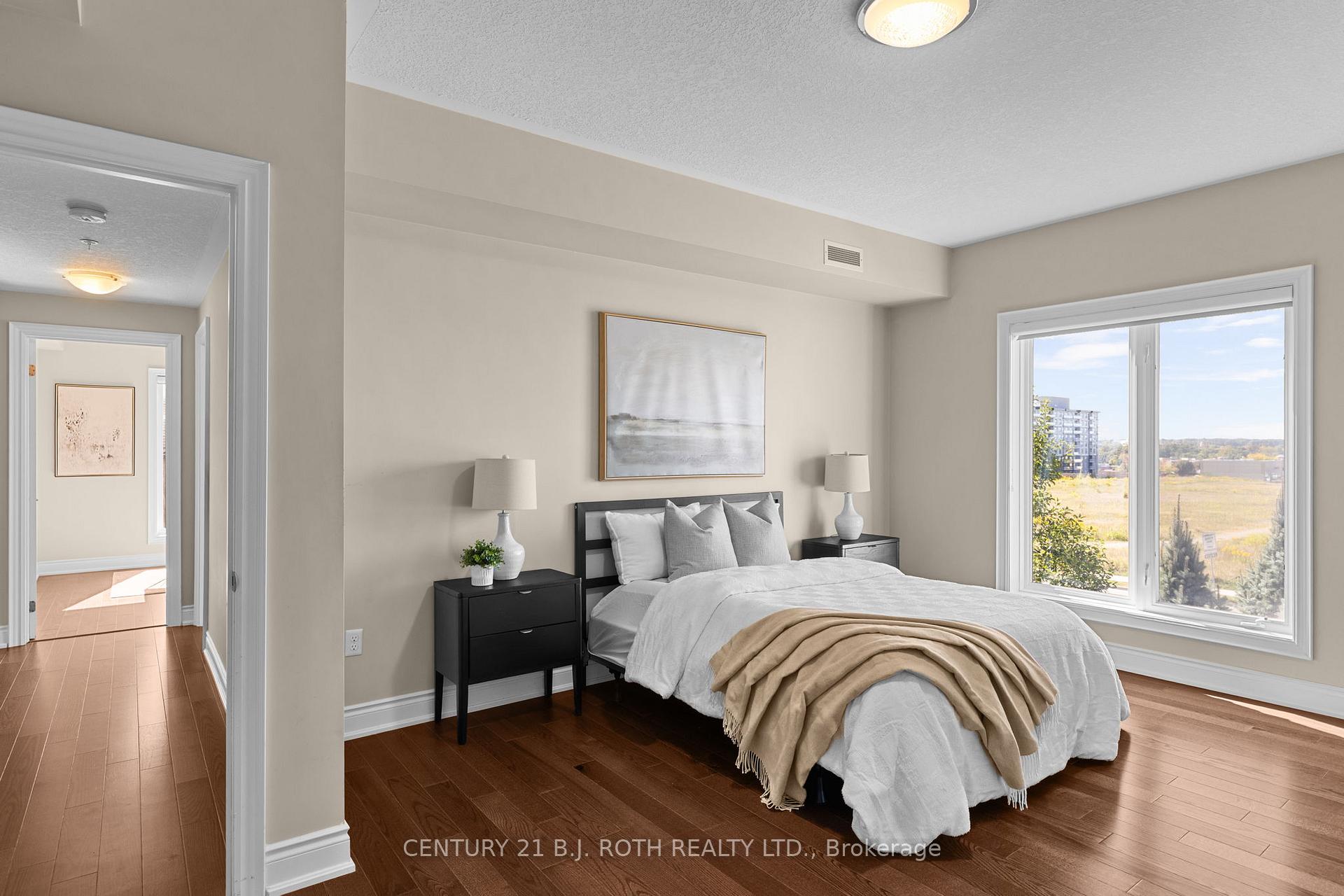 Photo 10 of Unit 218, 720 Yonge Street, Barrie, Painswick South — HOMEH