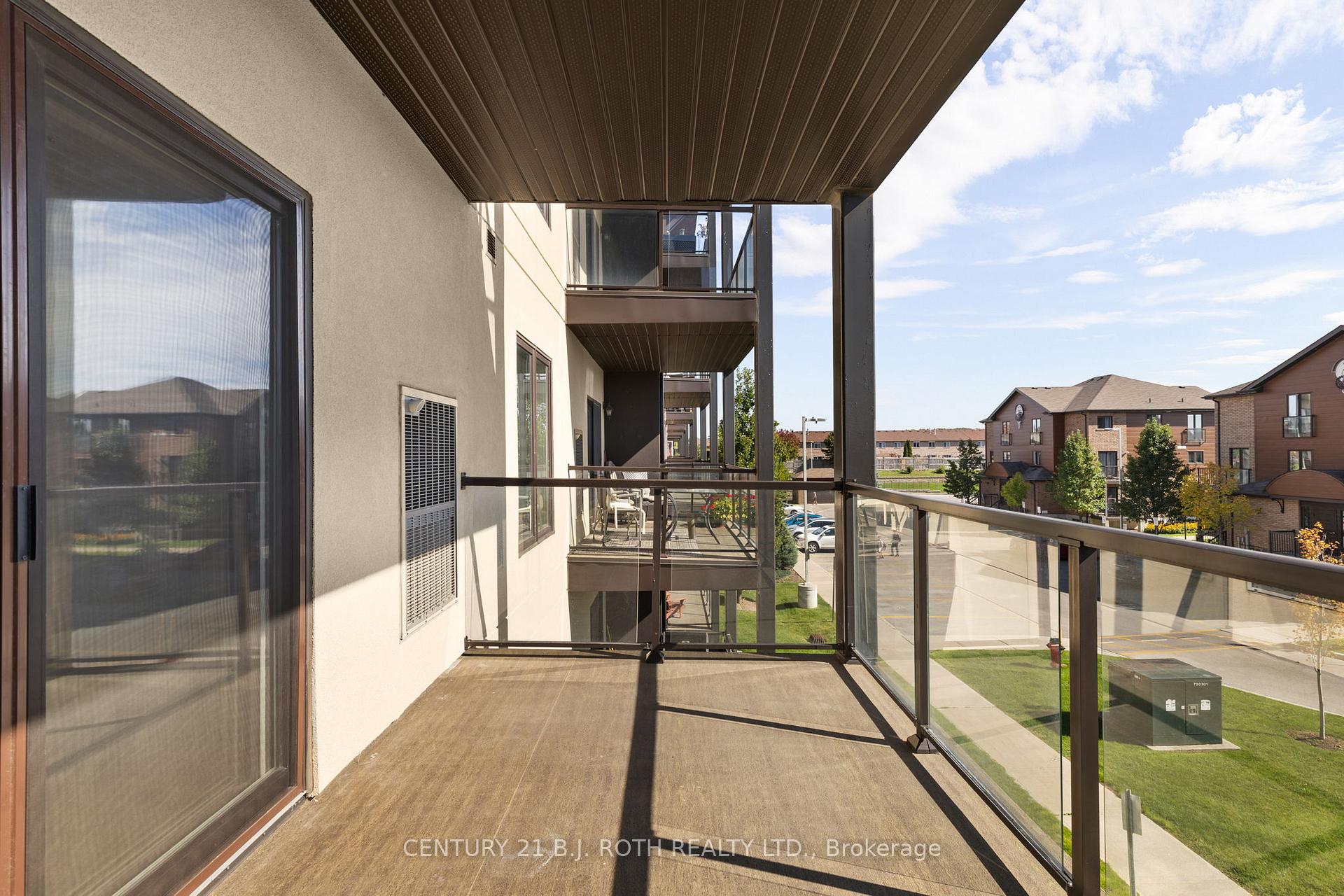 Photo 20 of Unit 218, 720 Yonge Street, Barrie, Painswick South — HOMEH