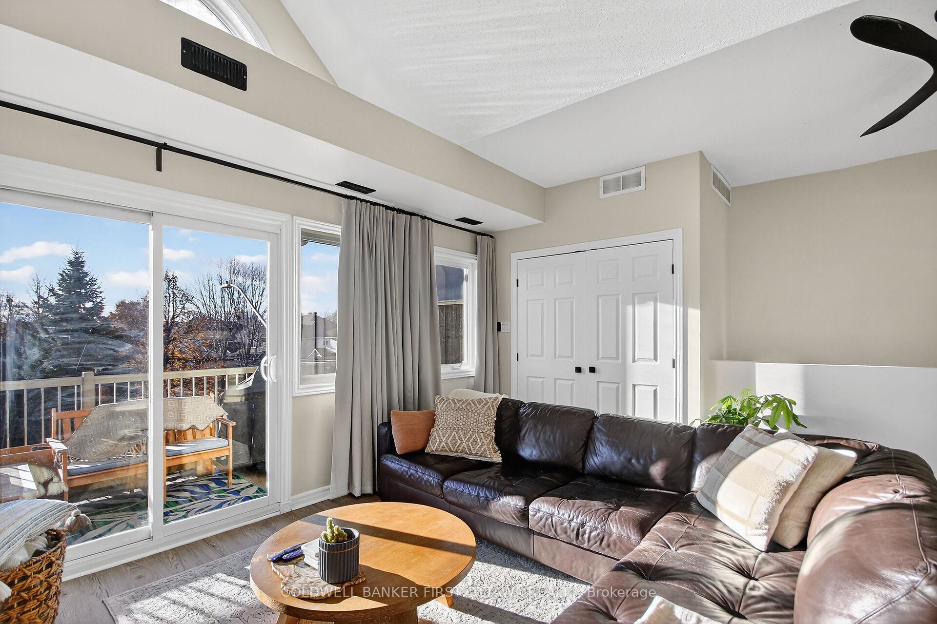 Photo 8 of Unit C, 137 Oldfield Street, Ottawa, Barrhaven East — HOMEH