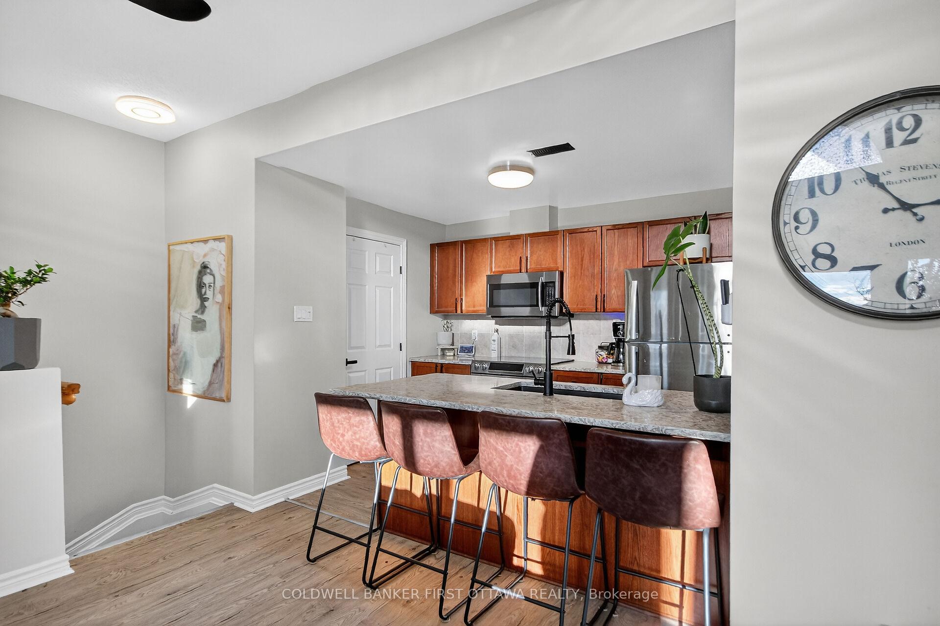 Photo 7 of Unit C, 137 Oldfield Street, Ottawa, Barrhaven East — HOMEH