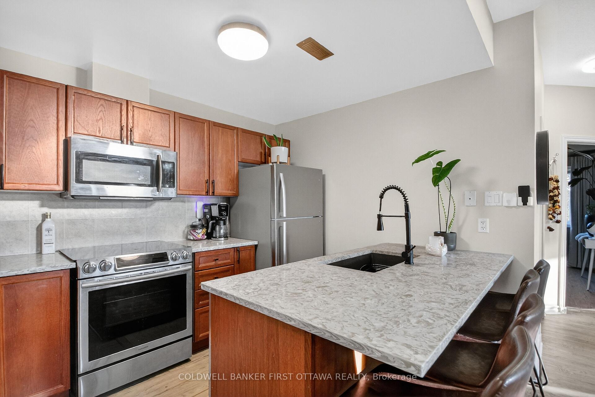 Photo 14 of Unit C, 137 Oldfield Street, Ottawa, Barrhaven East — HOMEH
