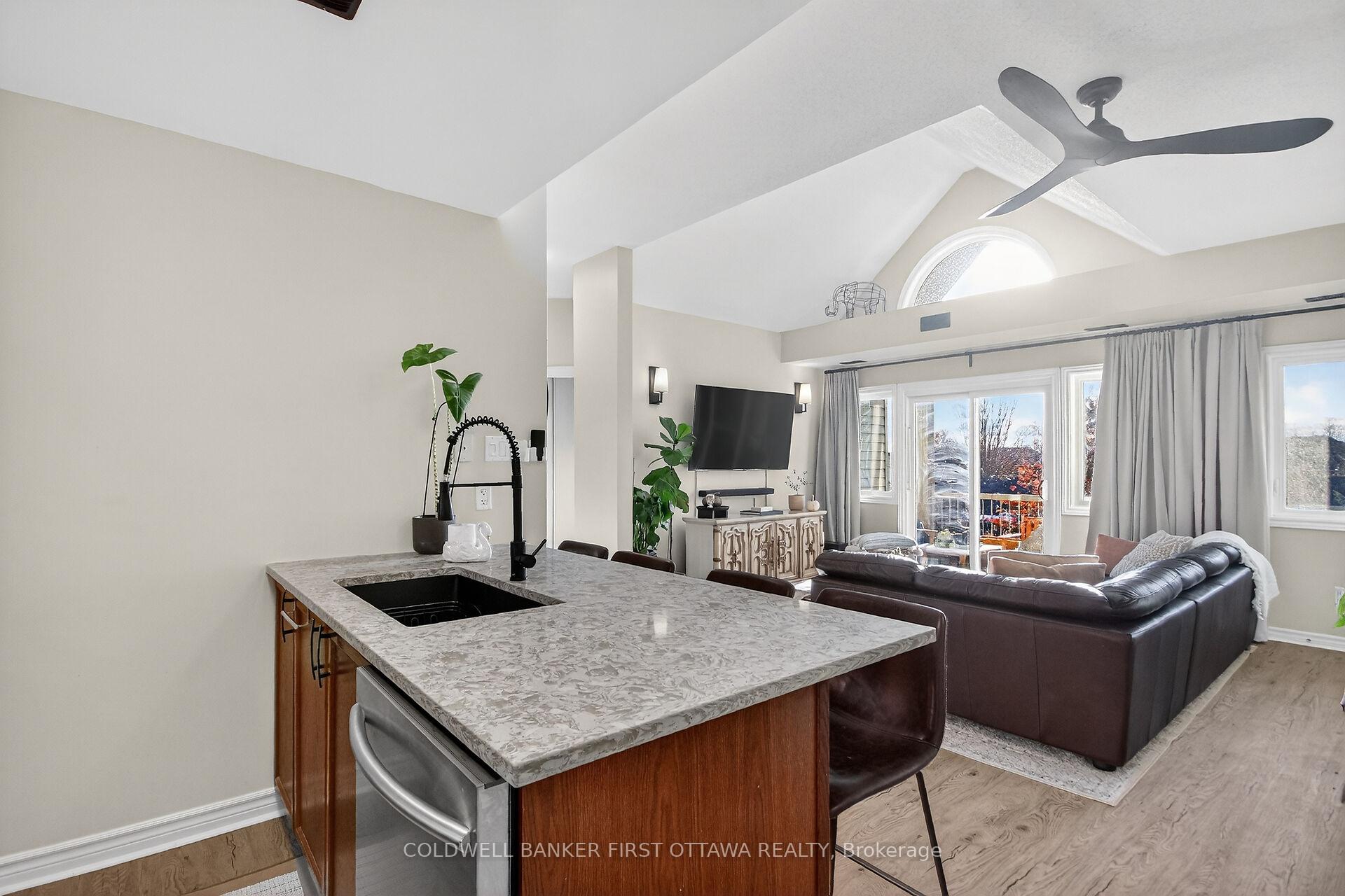 Photo 18 of Unit C, 137 Oldfield Street, Ottawa, Barrhaven East — HOMEH