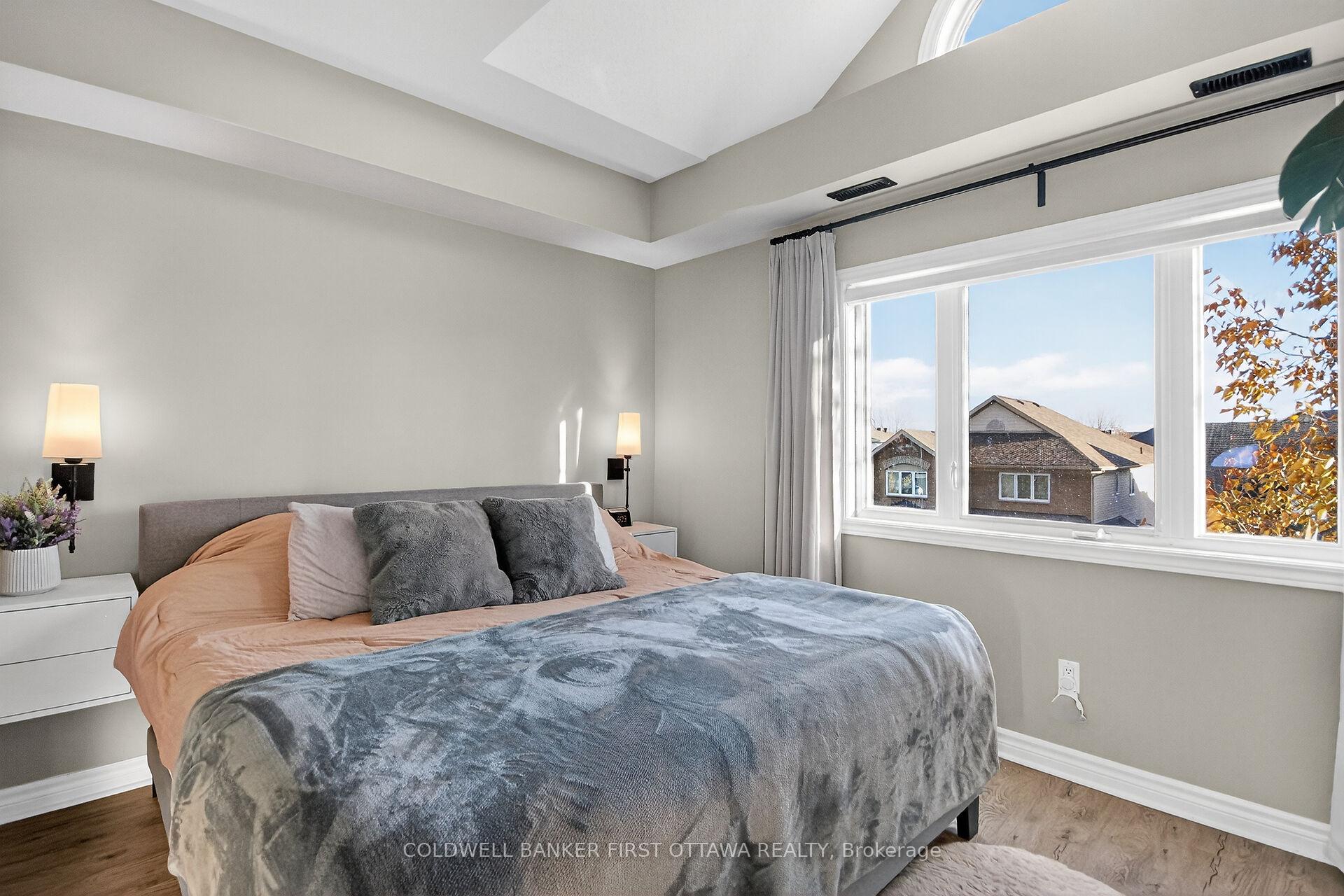 Photo 9 of Unit C, 137 Oldfield Street, Ottawa, Barrhaven East — HOMEH