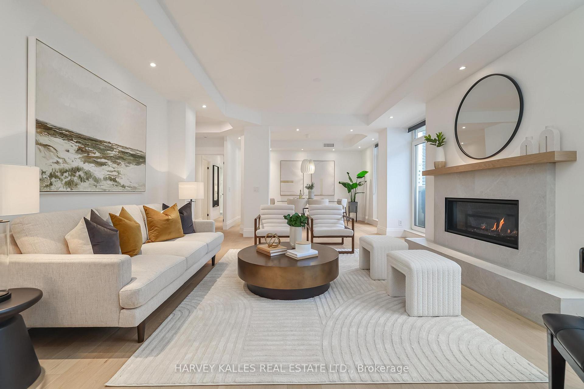 Photo 17 of Unit 804, 1 Balmoral Avenue, Toronto, Yonge-St. Clair — HOMEH