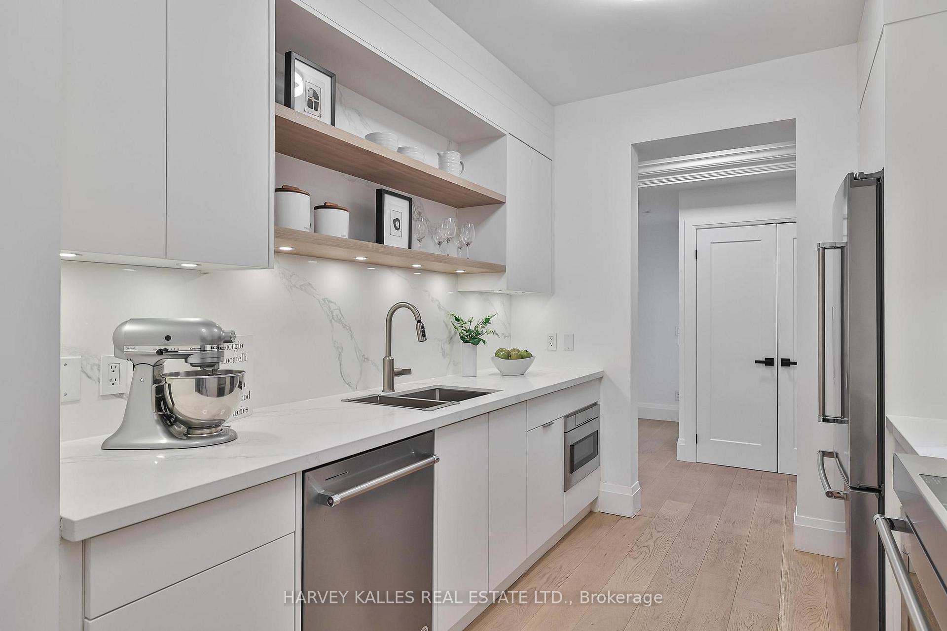 Photo 21 of Unit 804, 1 Balmoral Avenue, Toronto, Yonge-St. Clair — HOMEH