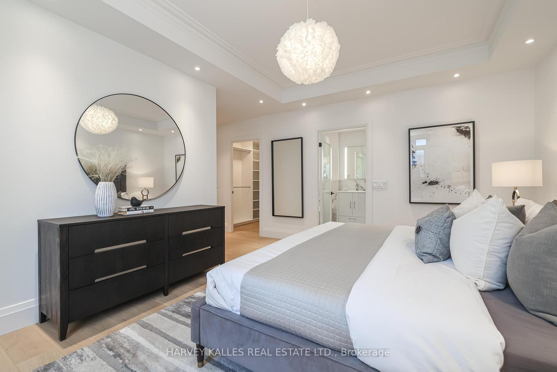 Photo 25 of Unit 804, 1 Balmoral Avenue, Toronto, Yonge-St. Clair — HOMEH