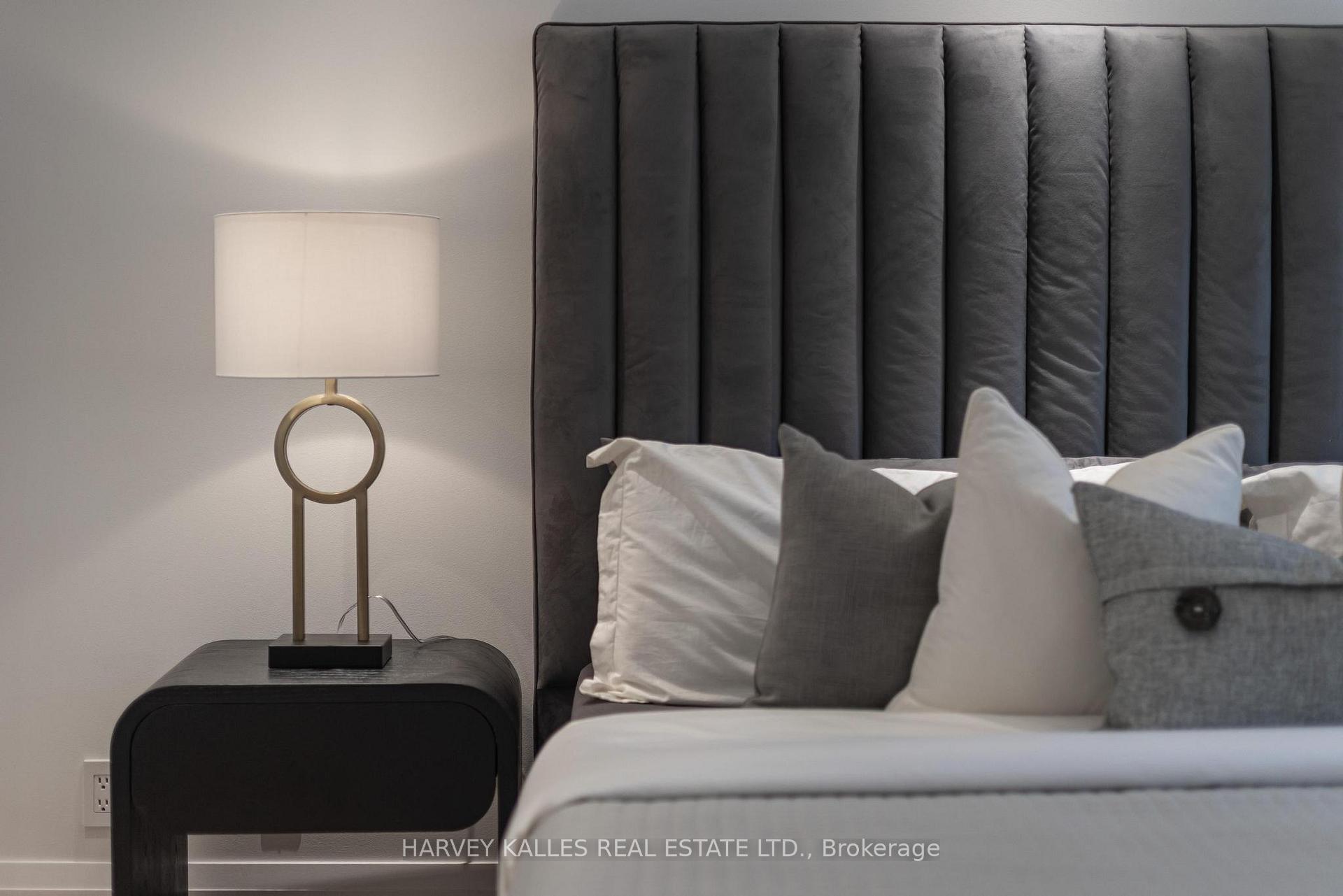 Photo 16 of Unit 804, 1 Balmoral Avenue, Toronto, Yonge-St. Clair — HOMEH