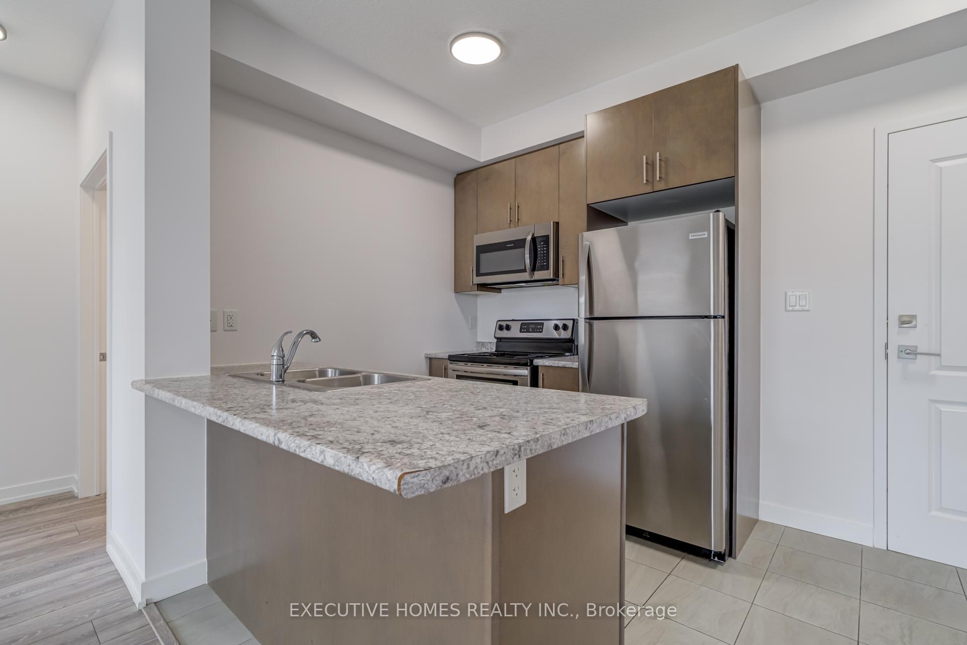 Photo 3 of Unit 327, 101 Shoreview Place, Hamilton, Stoney Creek — HOMEH