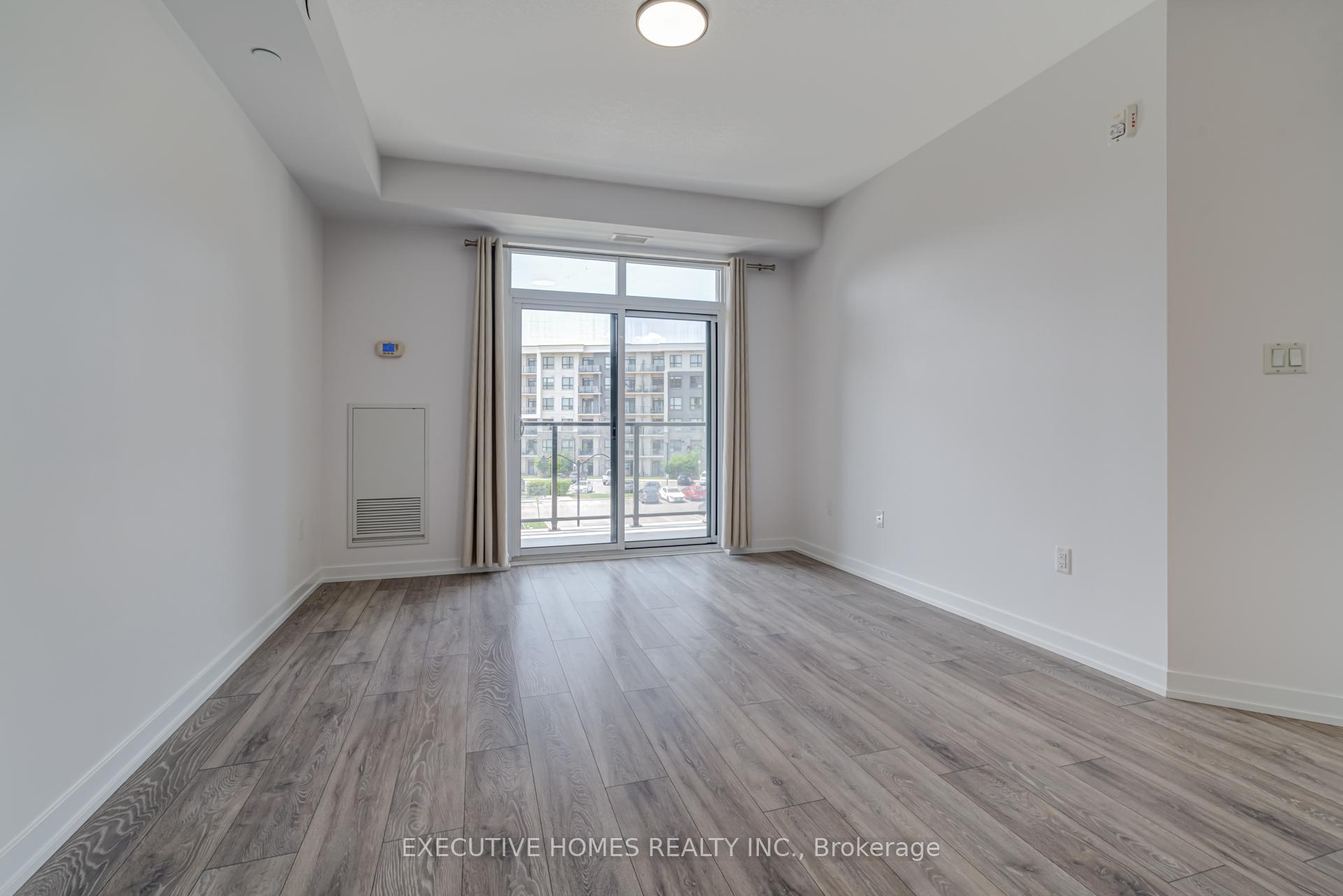 Photo 17 of Unit 327, 101 Shoreview Place, Hamilton, Stoney Creek — HOMEH