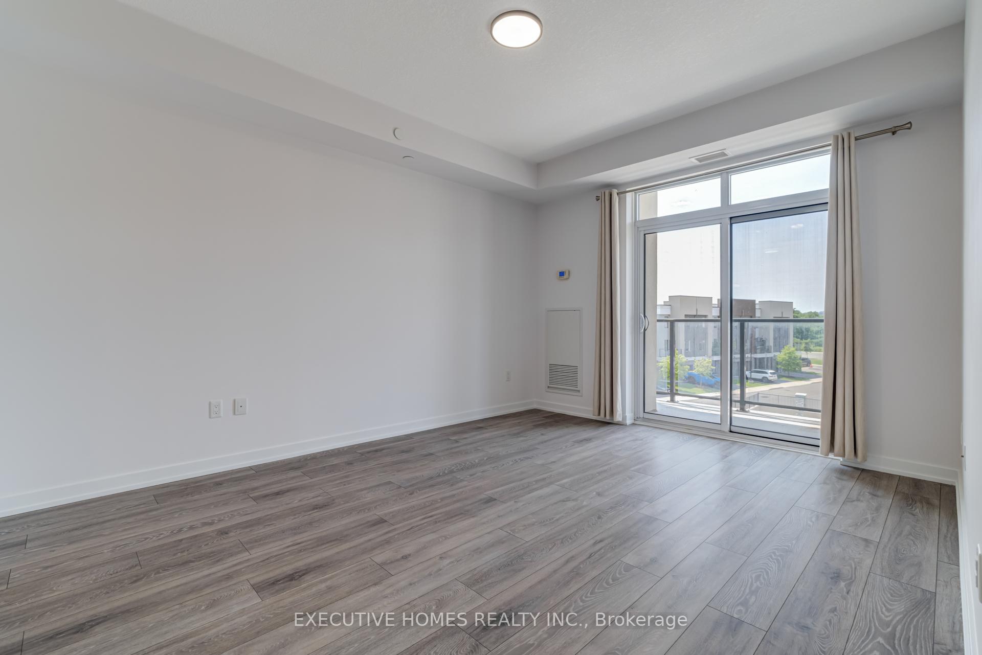 Photo 4 of Unit 327, 101 Shoreview Place, Hamilton, Stoney Creek — HOMEH