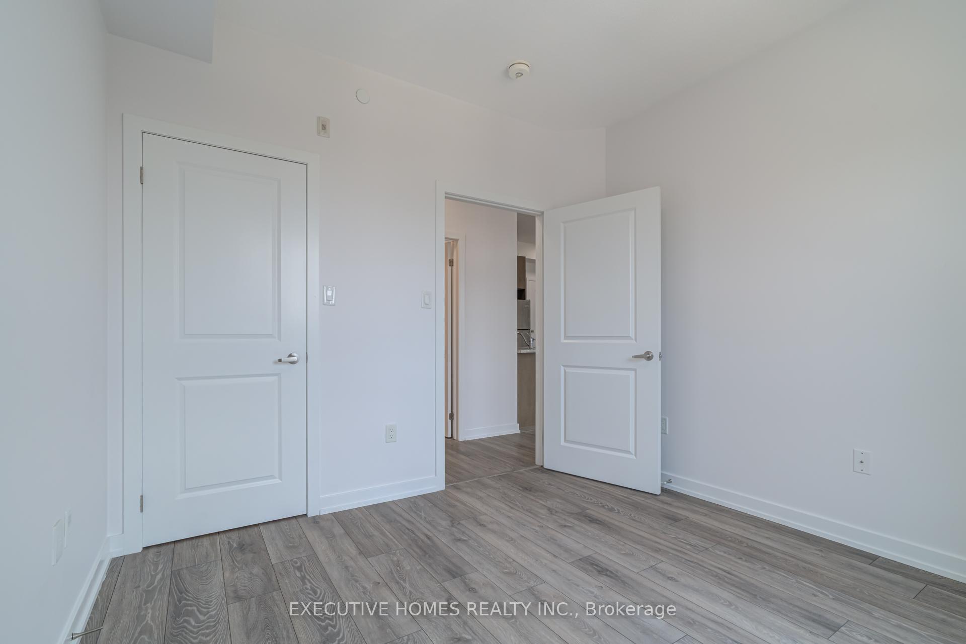Photo 7 of Unit 327, 101 Shoreview Place, Hamilton, Stoney Creek — HOMEH