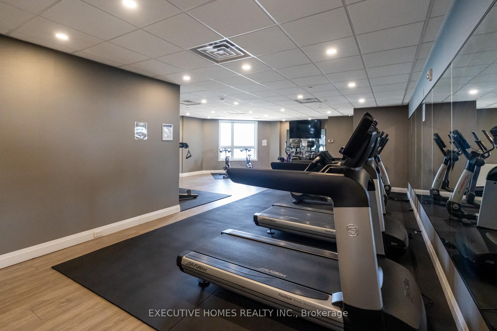 Photo 16 of Unit 327, 101 Shoreview Place, Hamilton, Stoney Creek — HOMEH